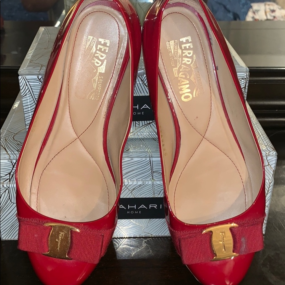 Authentic Pre-Loved Salvatore Ferragamo Red Flats
